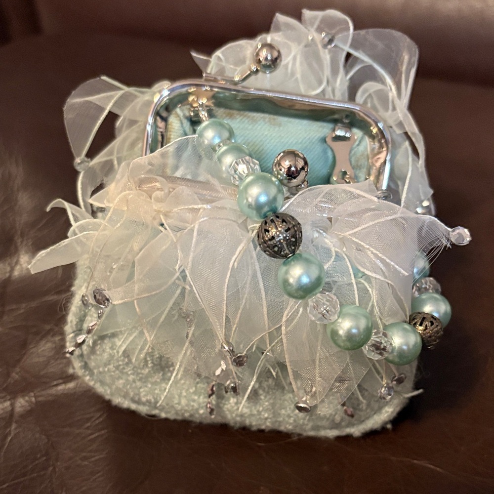 Chic Beaded Evening Clutch in Soft Blue